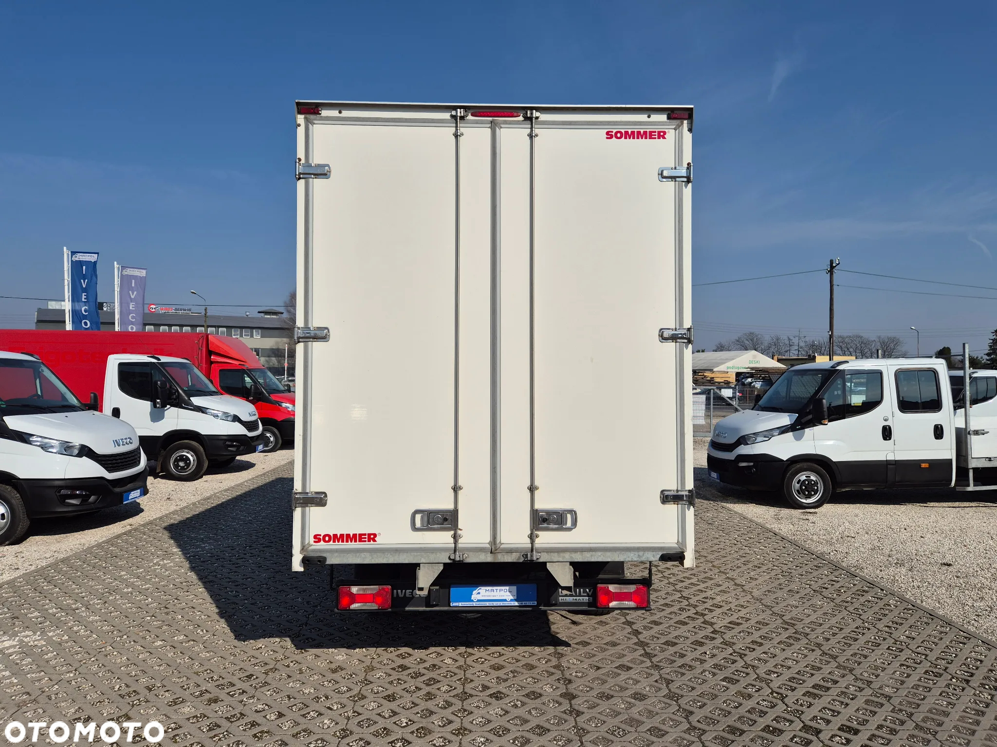 Iveco Daily 35S14 Hi-Matic, kontener 8PAL, klimatyzacja - 6