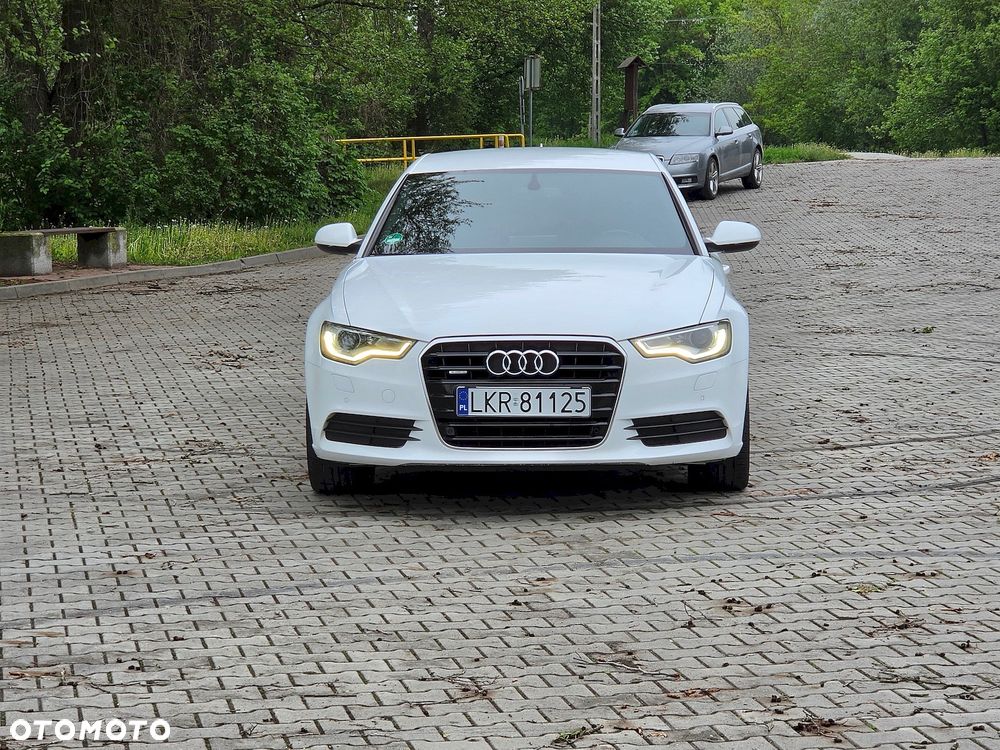 Audi A6 Limousine 2.8 FSI quattro S tronic sport selection - 2