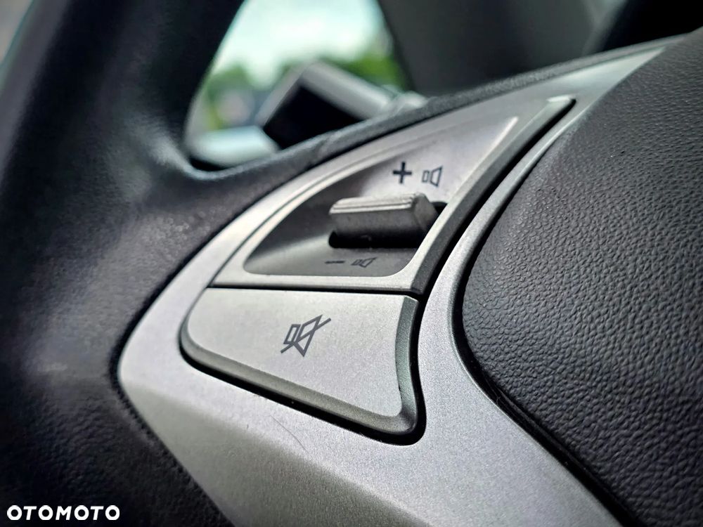 Hyundai ix20 1.4 BlueDrive Classic + - 19
