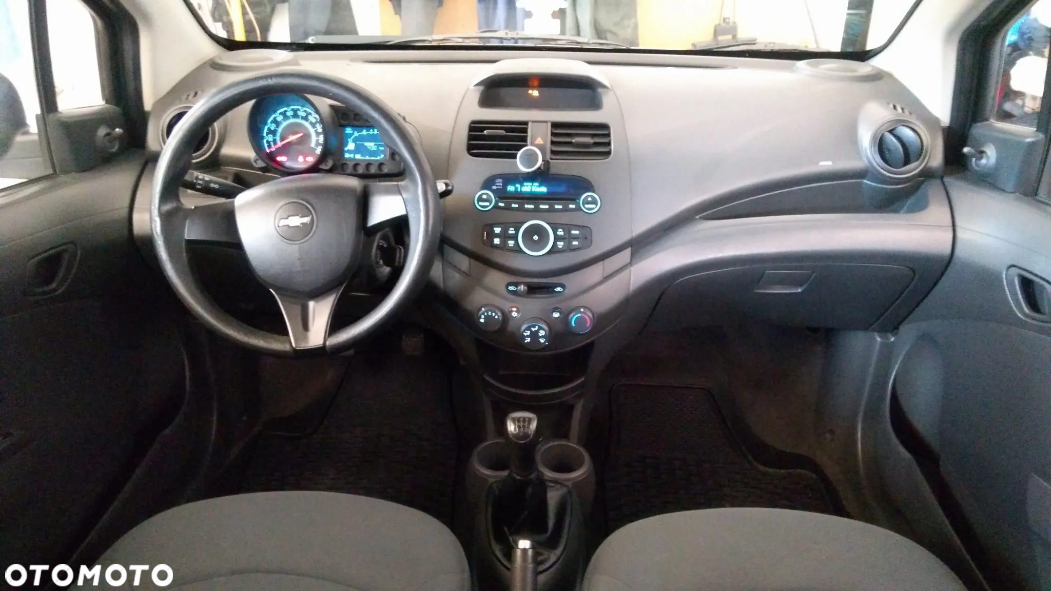 Chevrolet Spark 1.0 Base - 7