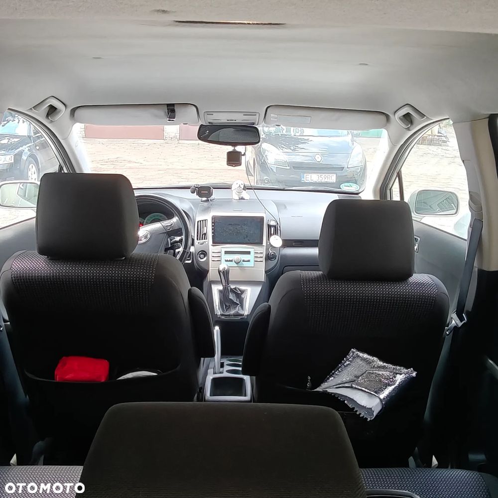 Toyota Corolla Verso 2.2 D-CAT DPF Sol - 9