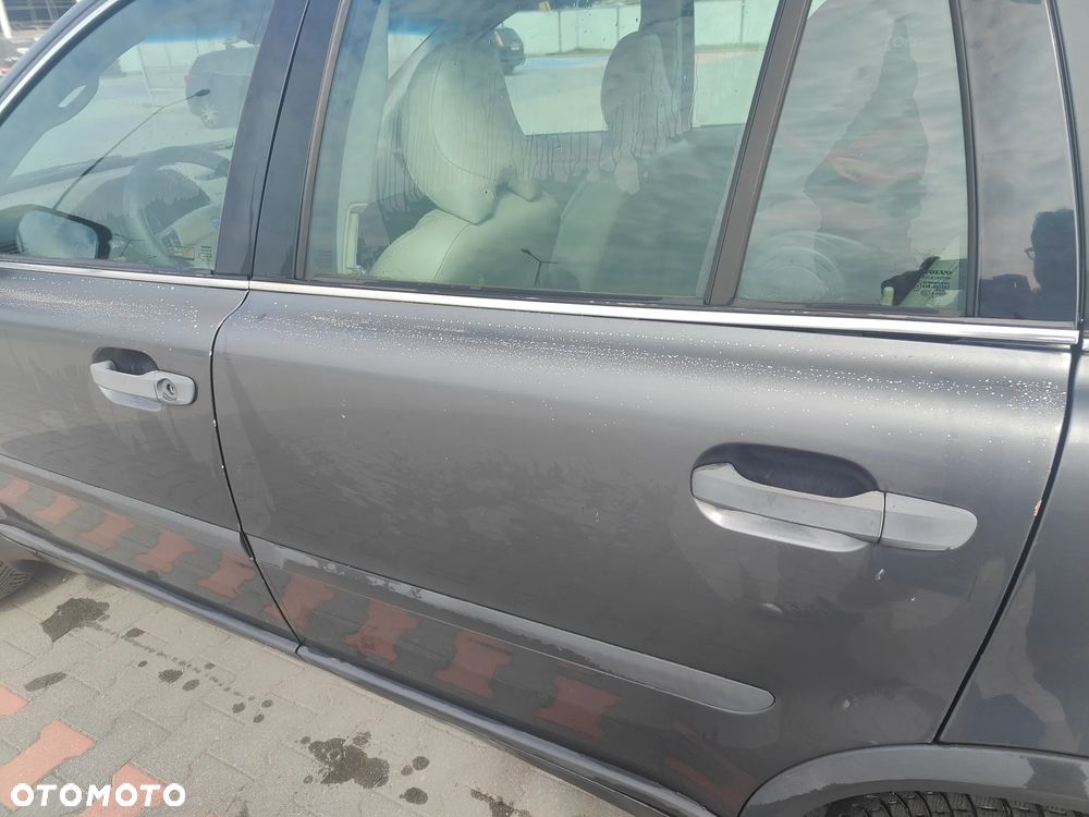 Volvo XC 90 D5 Momentum - 16