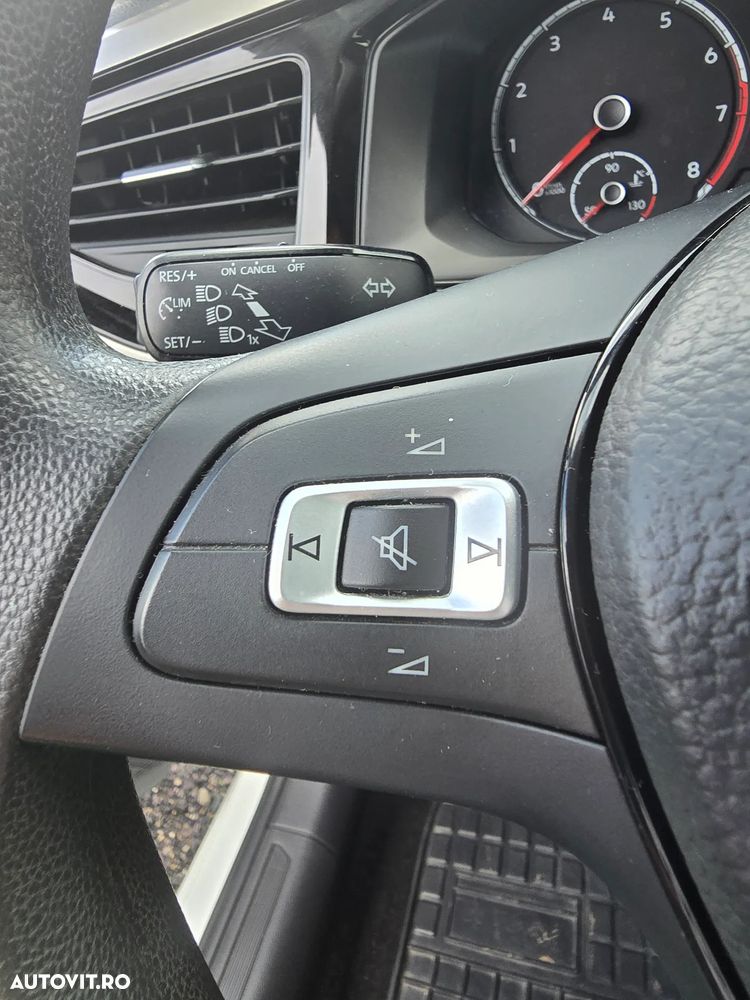 Volkswagen Polo 1.0 TSI Comfortline - 15