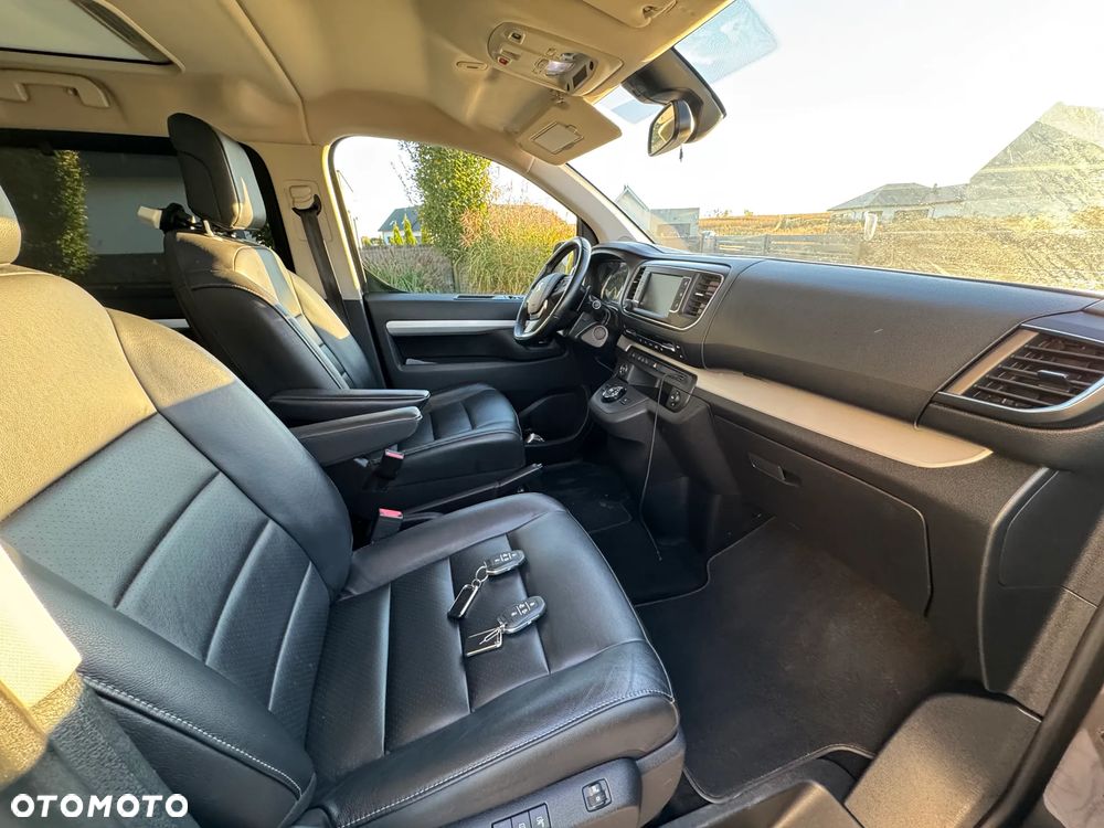 Peugeot Traveller 2.0 BlueHDi Standard Business - 17