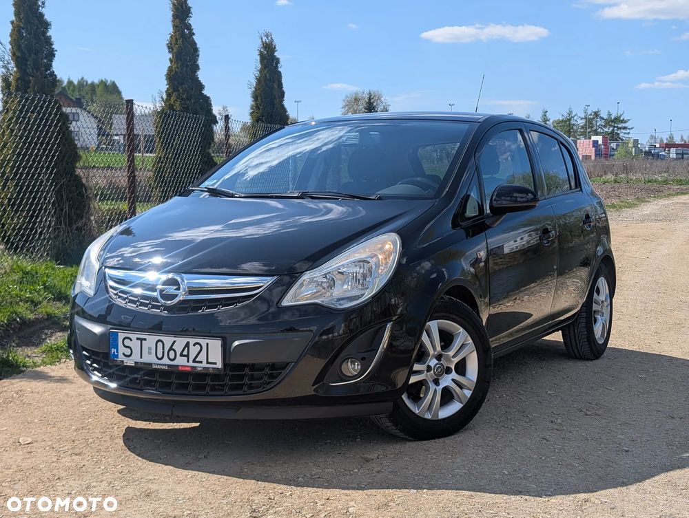Opel Corsa 1.2 16V Color Edition - 1