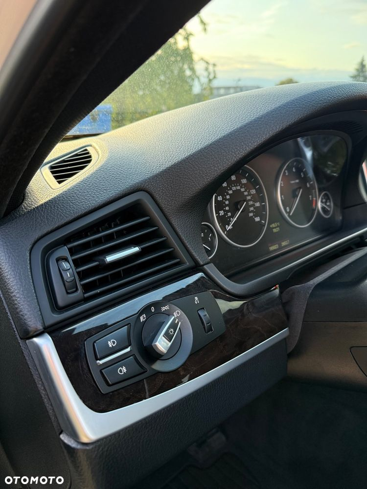 BMW Seria 5 - 10