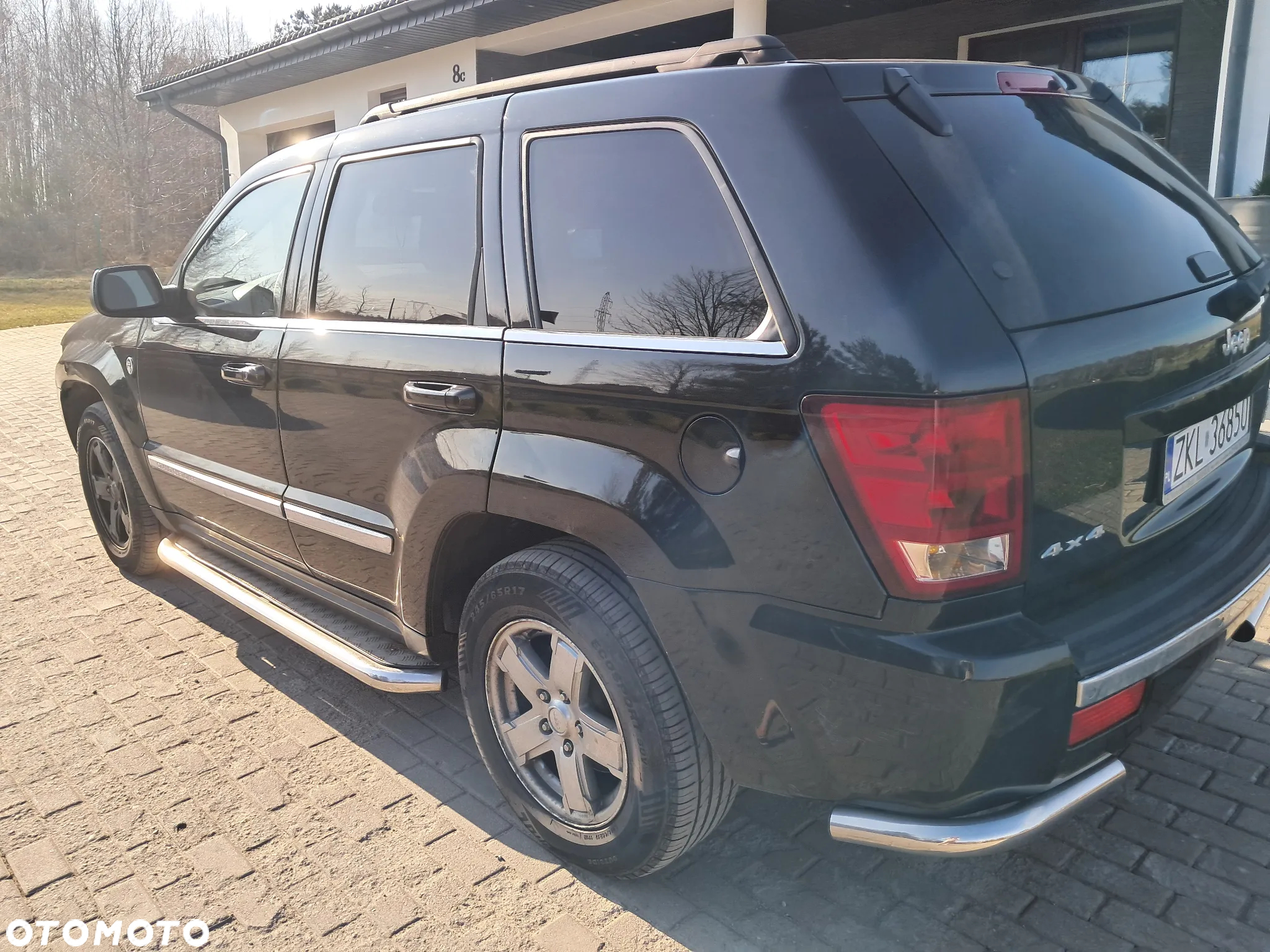 Jeep Grand Cherokee - 2