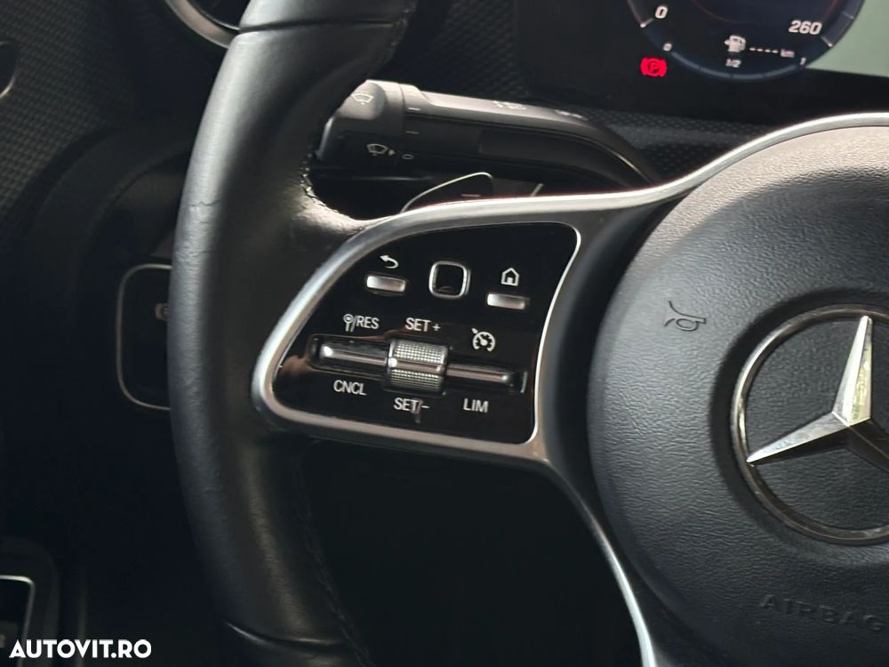 Mercedes-Benz CLA 250 - 21