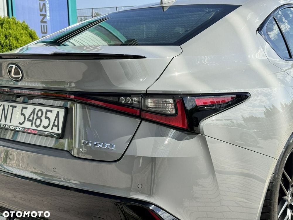 Lexus IS - 13