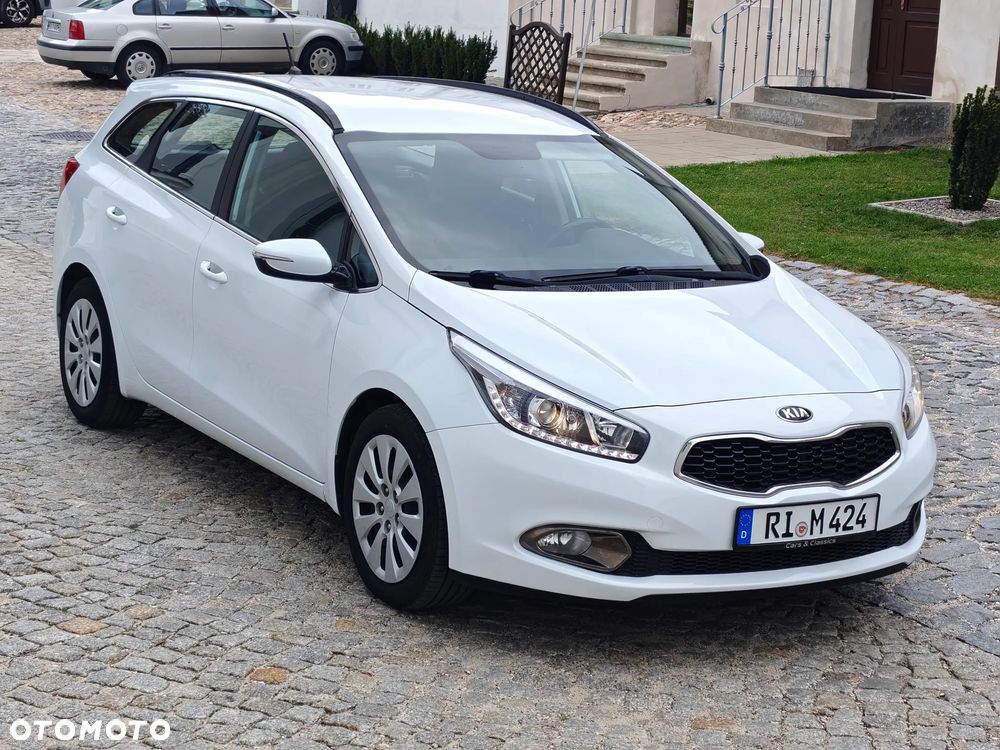 Kia Ceed 1.6 CRDi Business Line - 1