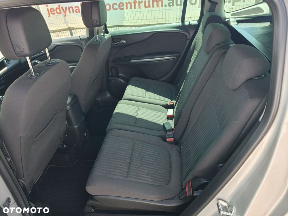 Opel Zafira - 19