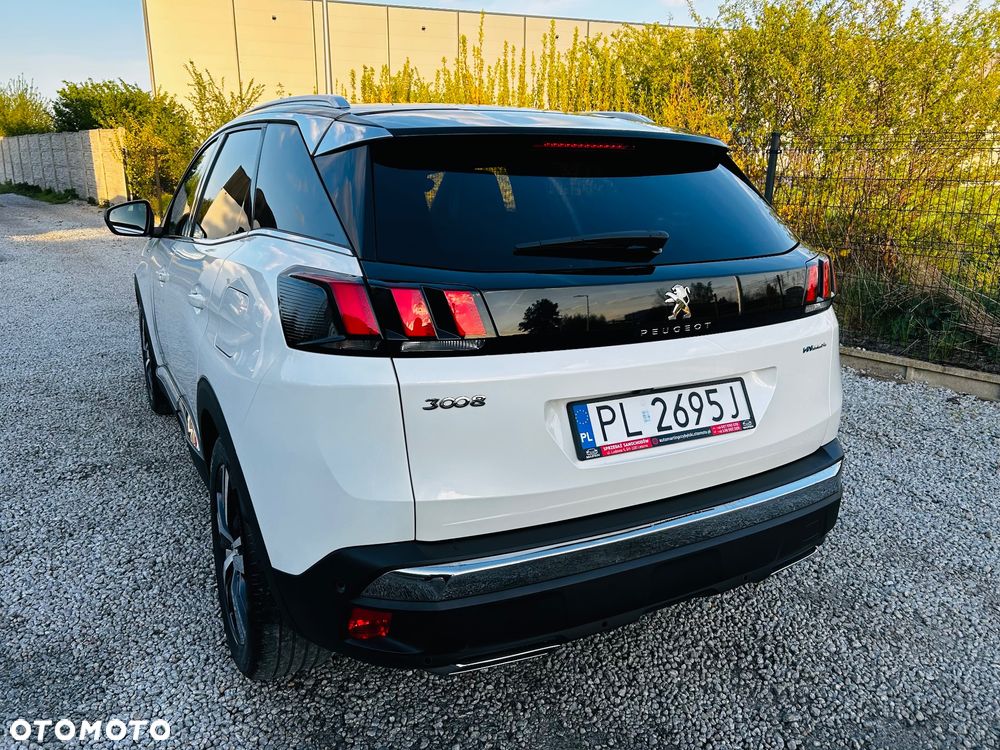 Peugeot 3008 1.6 PureTech HYbrid4 GT Line S&S EAT8 - 7