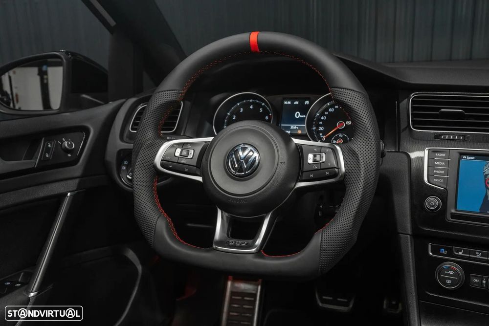 VW Golf GTI Performance BlueMotion DSG - 10