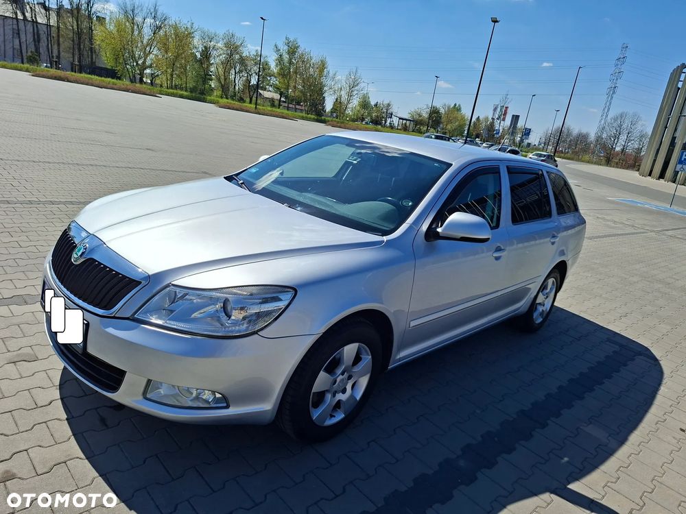 Skoda Octavia 2.0 TDI DPF Elegance - 1