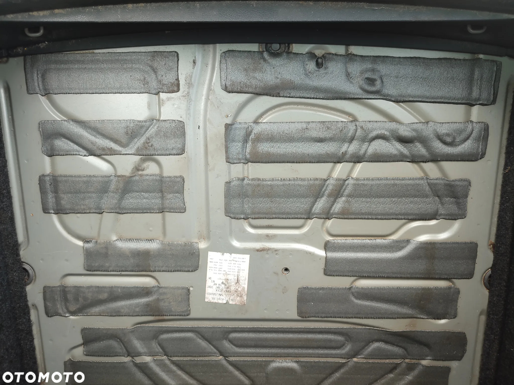 Volkswagen Tiguan - 12