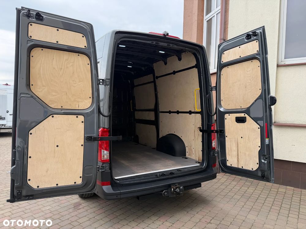 Volkswagen Crafter L2H2 - 10