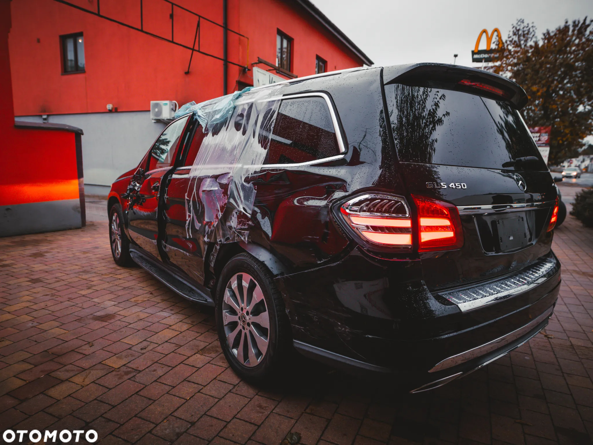 Mercedes-Benz GLS 400 4Matic 9G-TRONIC Exclusive - 14