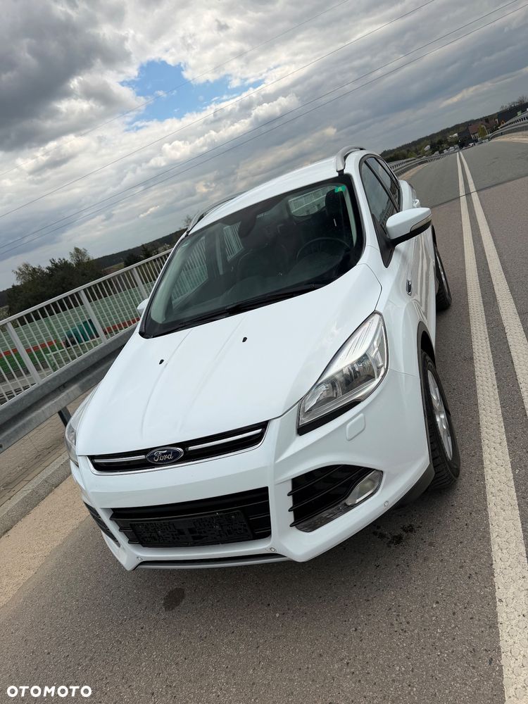 Ford Kuga 1.6 EcoBoost 2x4 Individual - 16