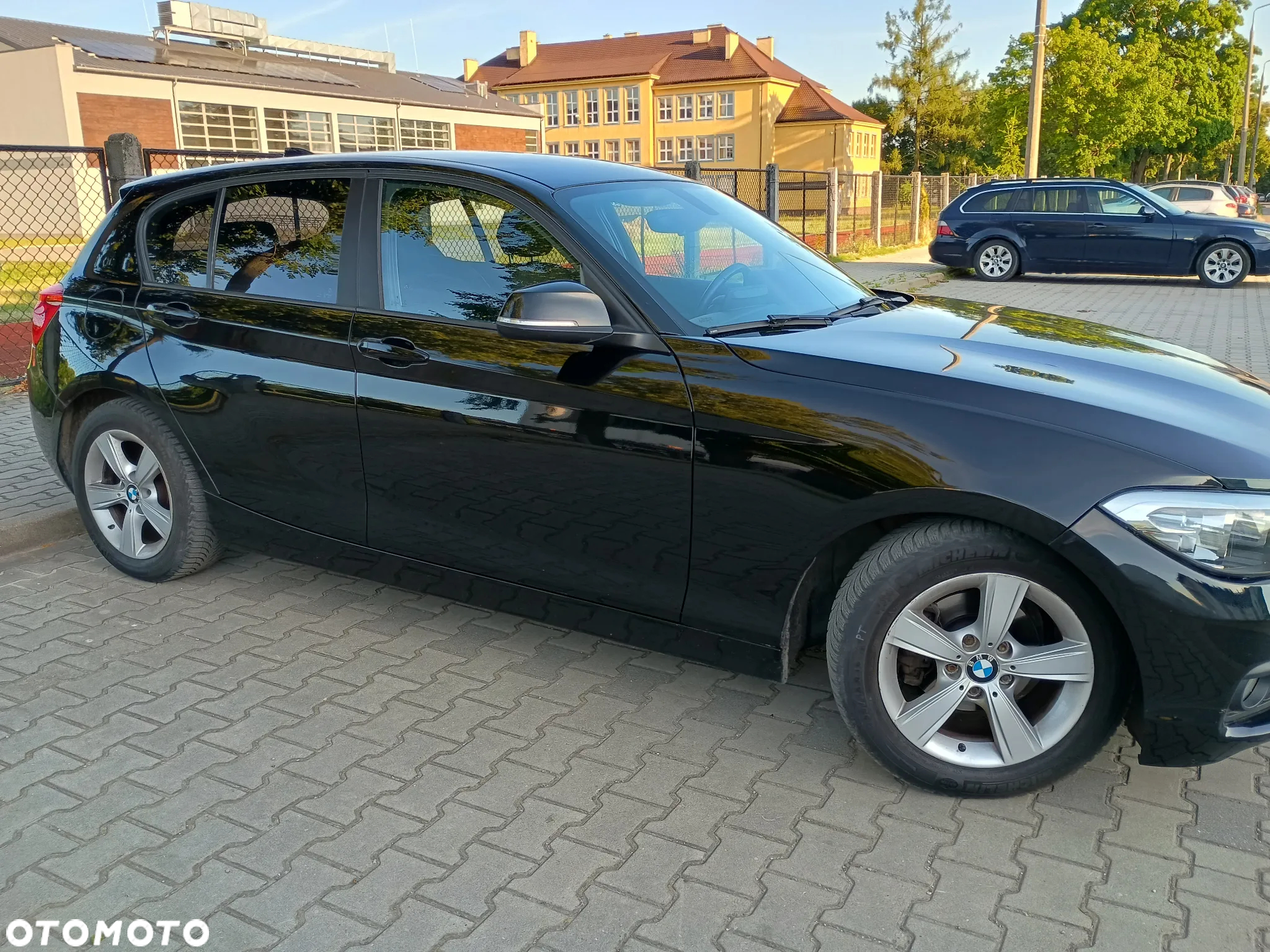 BMW Seria 1 116d - 15
