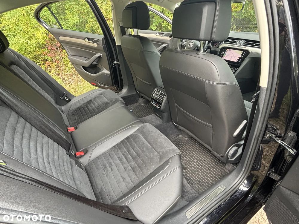 Volkswagen Passat 1.8 TSI BMT Highline DSG - 37