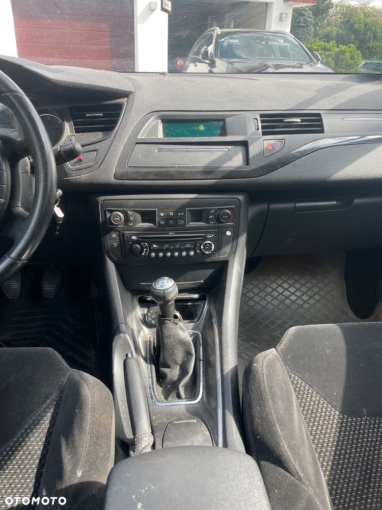Citroën C5 HDi 110 Style - 17