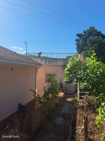 Vende-se Moradia  V4 - Grande imagem: 4/5