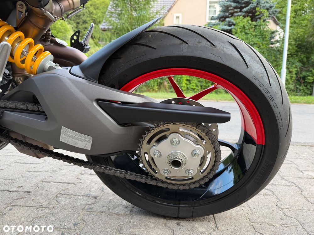 Ducati Hypermotard - 13