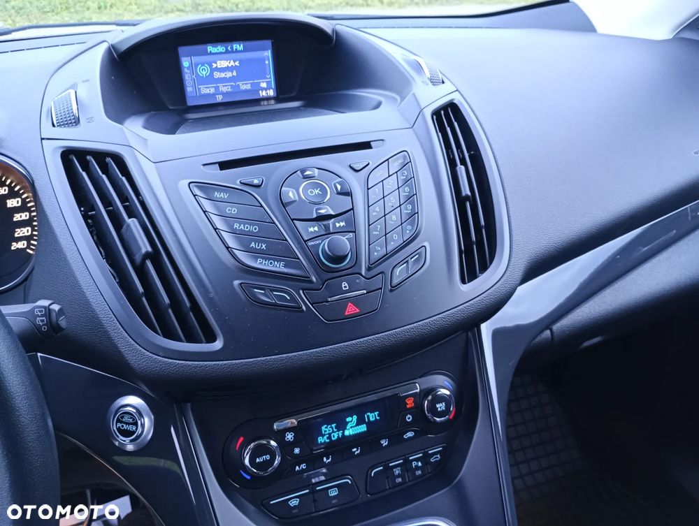 Ford Kuga 2.0 TDCi FWD Titanium - 17