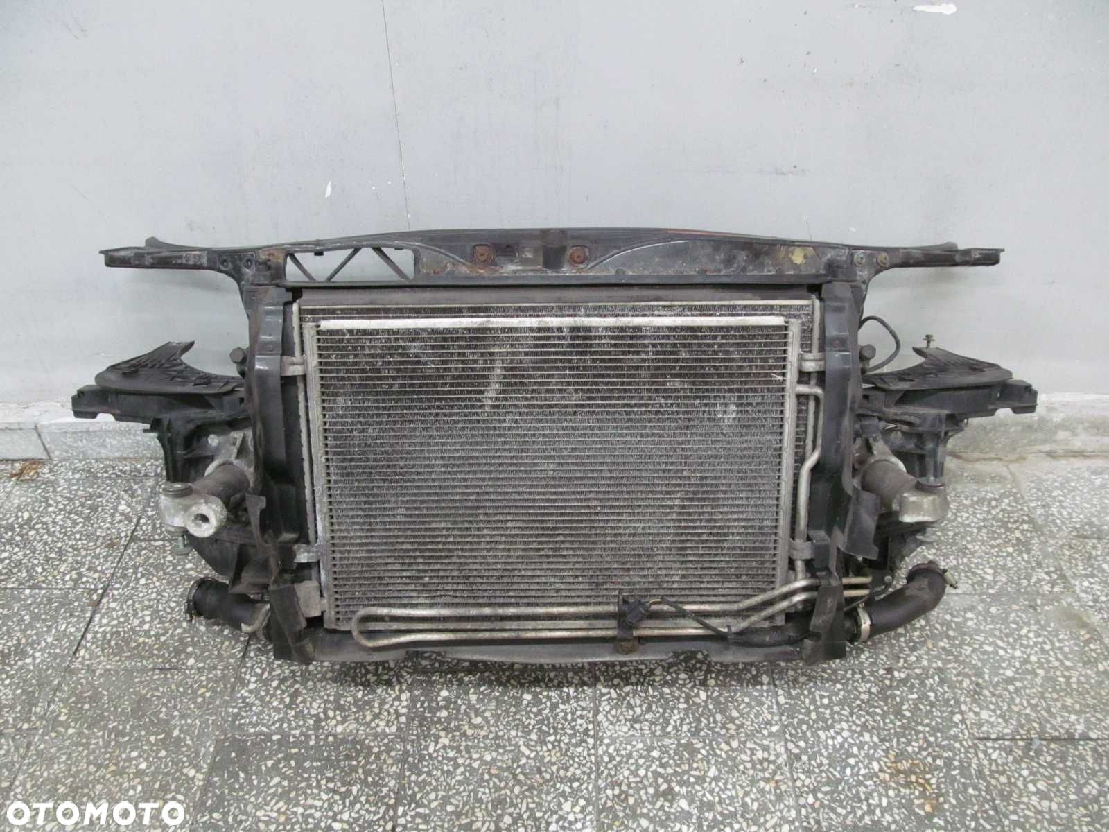 AUDI A4 B6 2.5 TDI CHLODNICE WZMOCNIENIE PAS 01-06 - 1