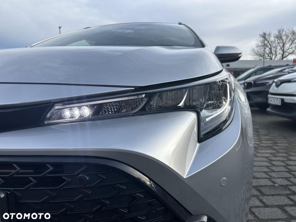 Toyota Corolla 1.8 Hybrid Comfort - 8