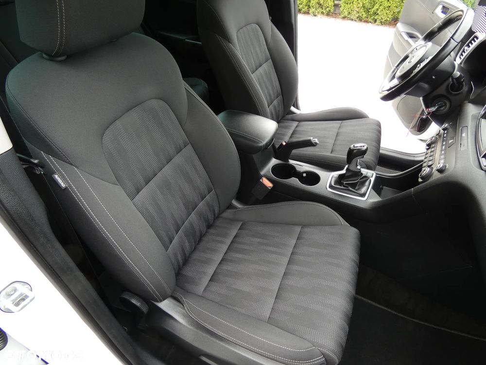 Kia Sportage 1.6 GDI Business Line 2WD - 28