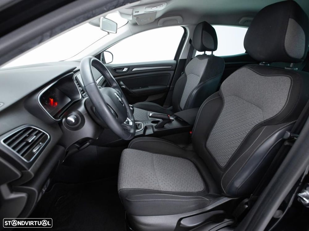 Renault Mégane 1.5 Blue dCi Limited - 8