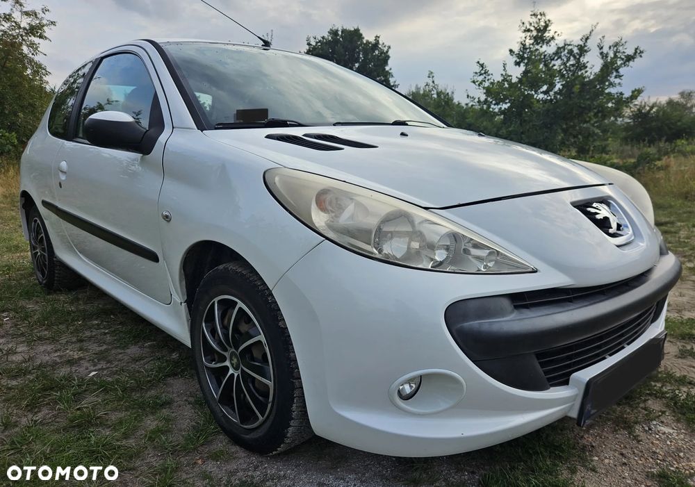 Peugeot 206 plus 75 - 2