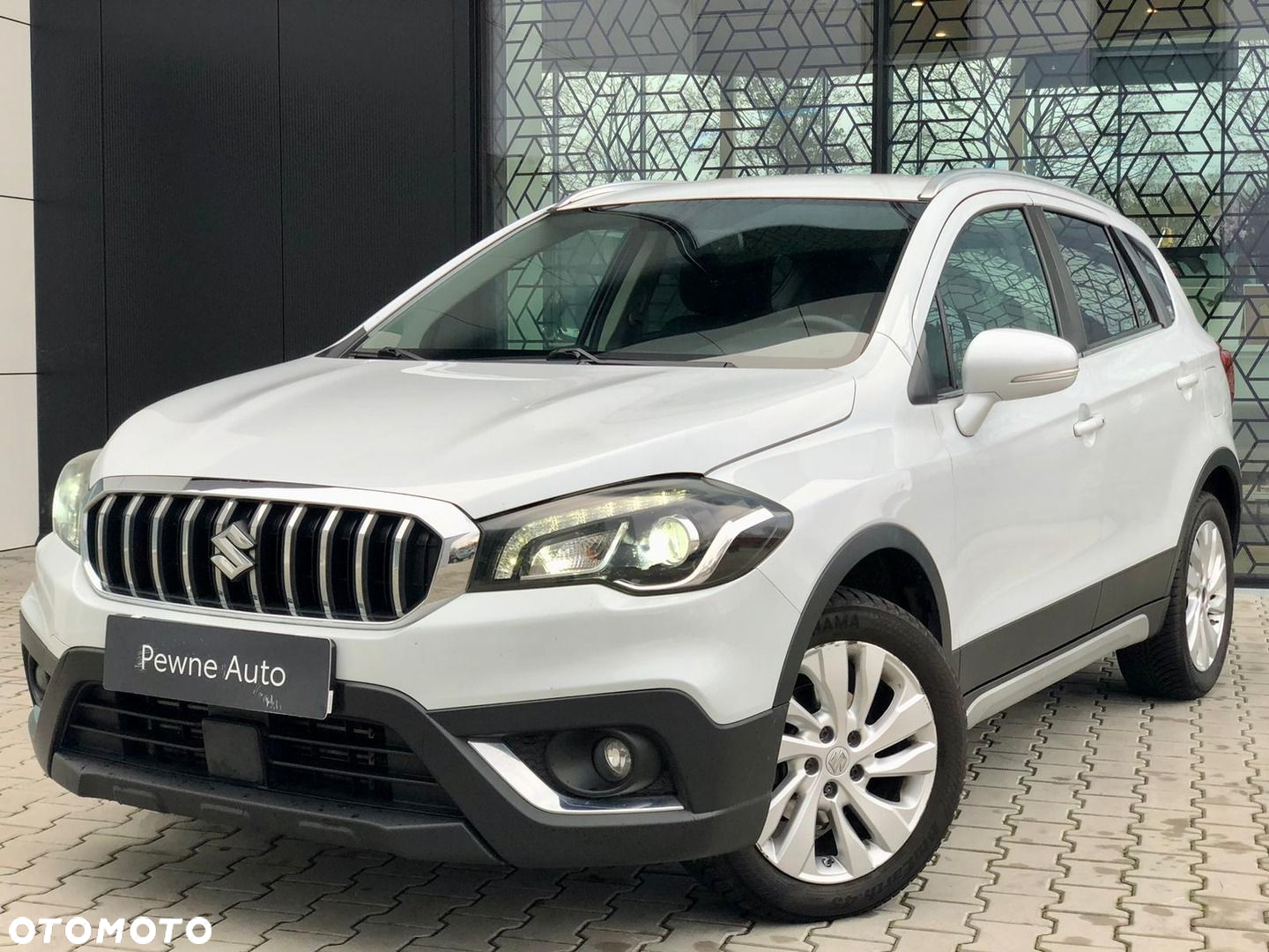 Suzuki SX4 S-Cross 1.0 T Premium - 10