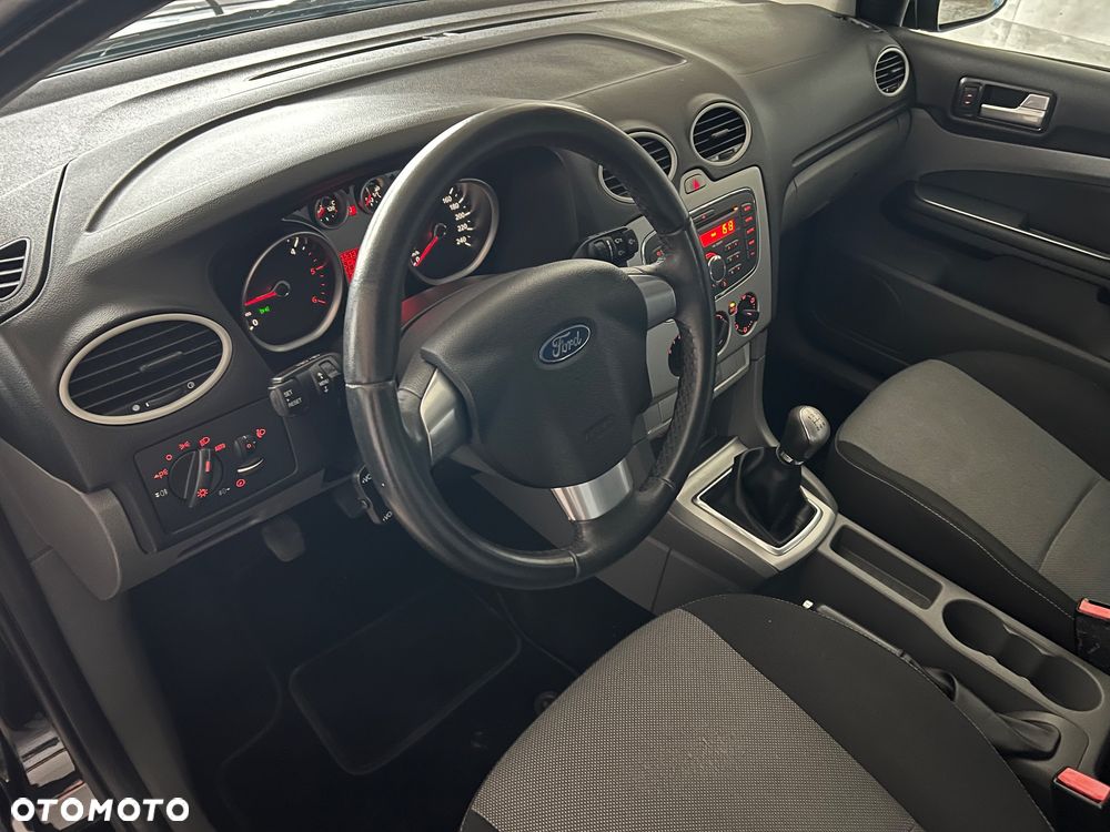 Ford Focus 1.6 TDCi Trend ECOnetic - 36