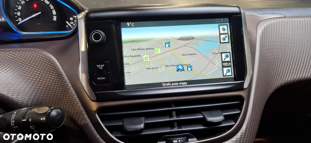 Peugeot 2008 1.2 Pure Tech Style EU6 - 18