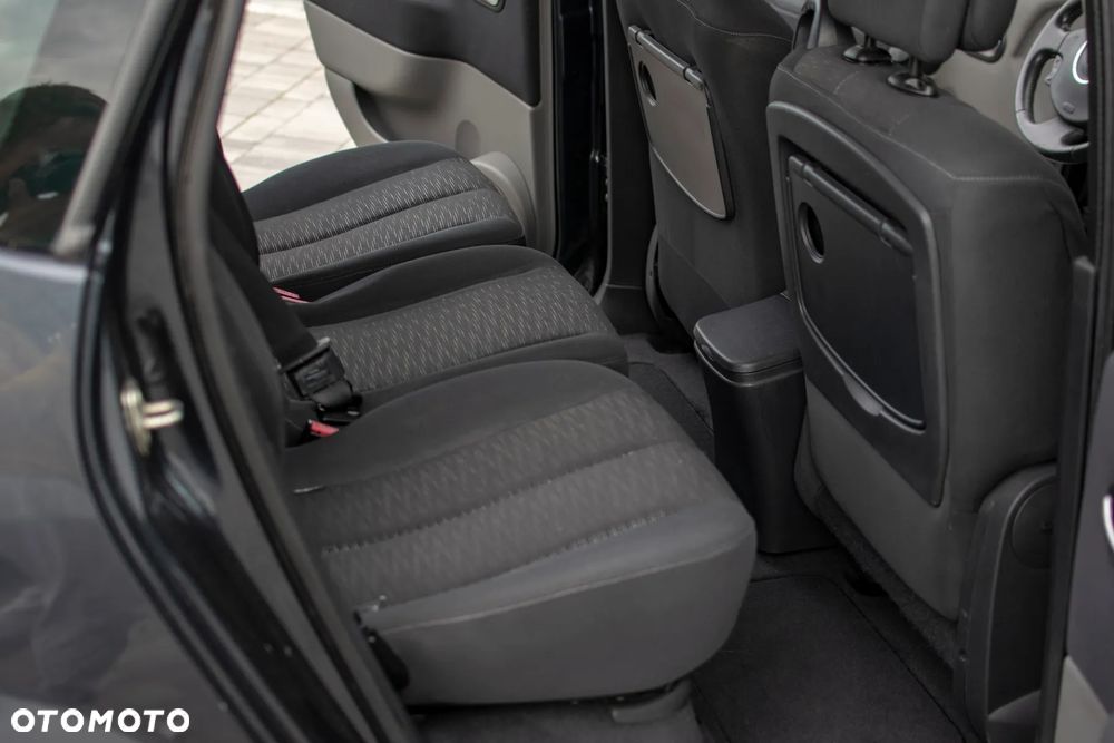 Renault Scenic - 7