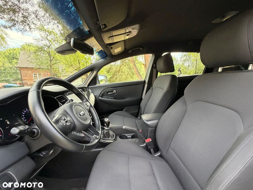 Kia Carens 2.0 GDI XL EU6 - 16