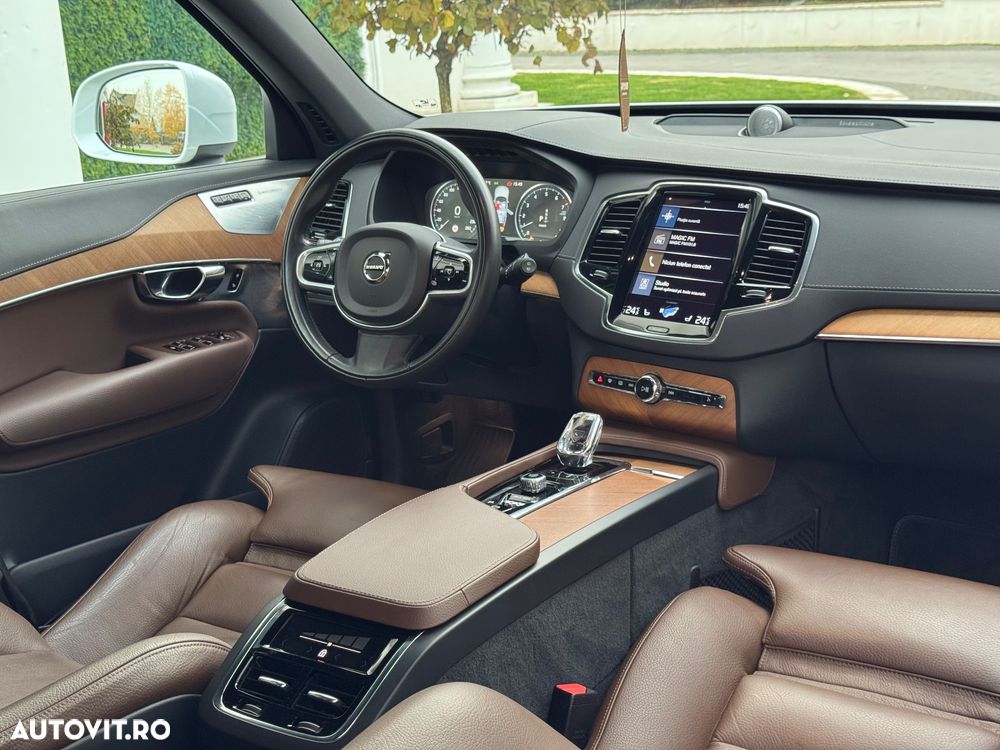 Volvo XC 90 Recharge T8 eAWD Inscription - 19