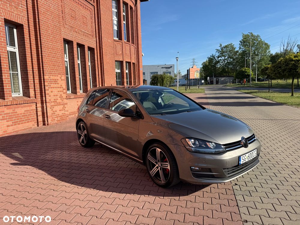 Volkswagen Golf 1.4 TSI BMT Comfortline DSG - 2