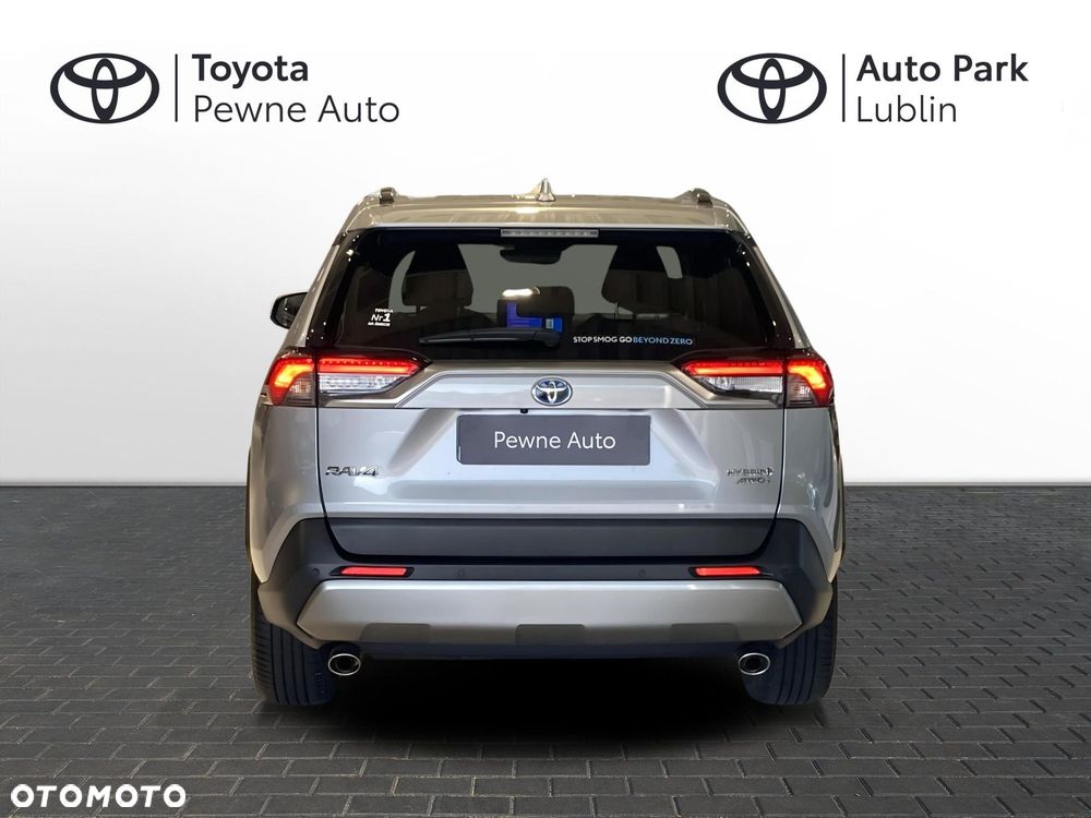 Toyota RAV4 - 4