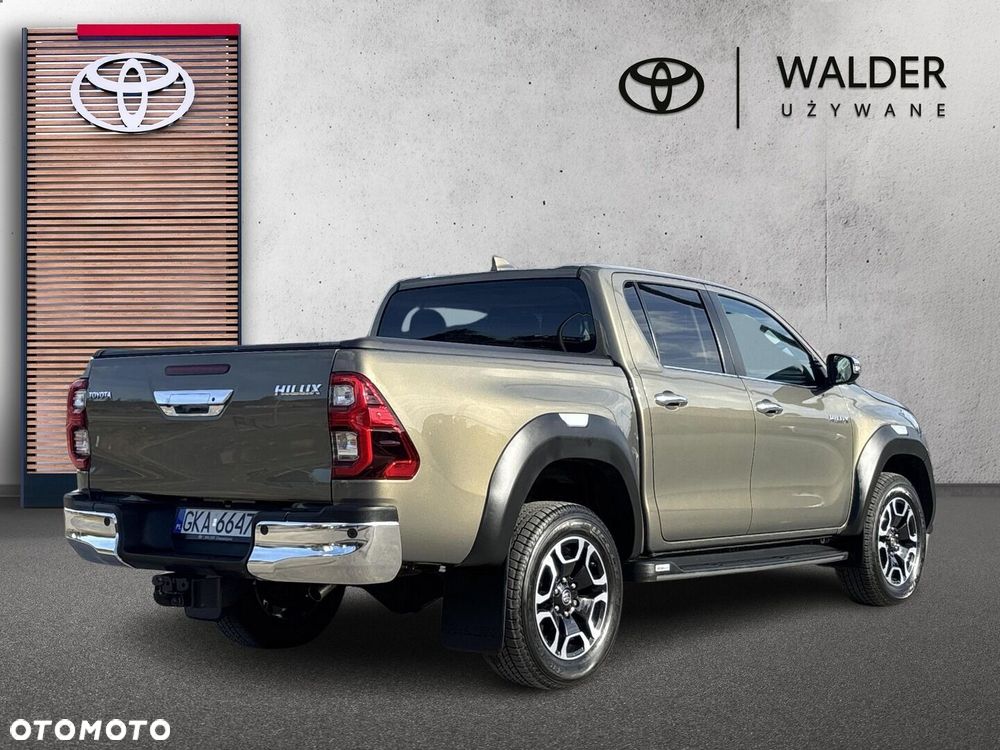 Toyota Hilux 2.8 D-4D mHEV Double Cab Executive 4x4 - 5