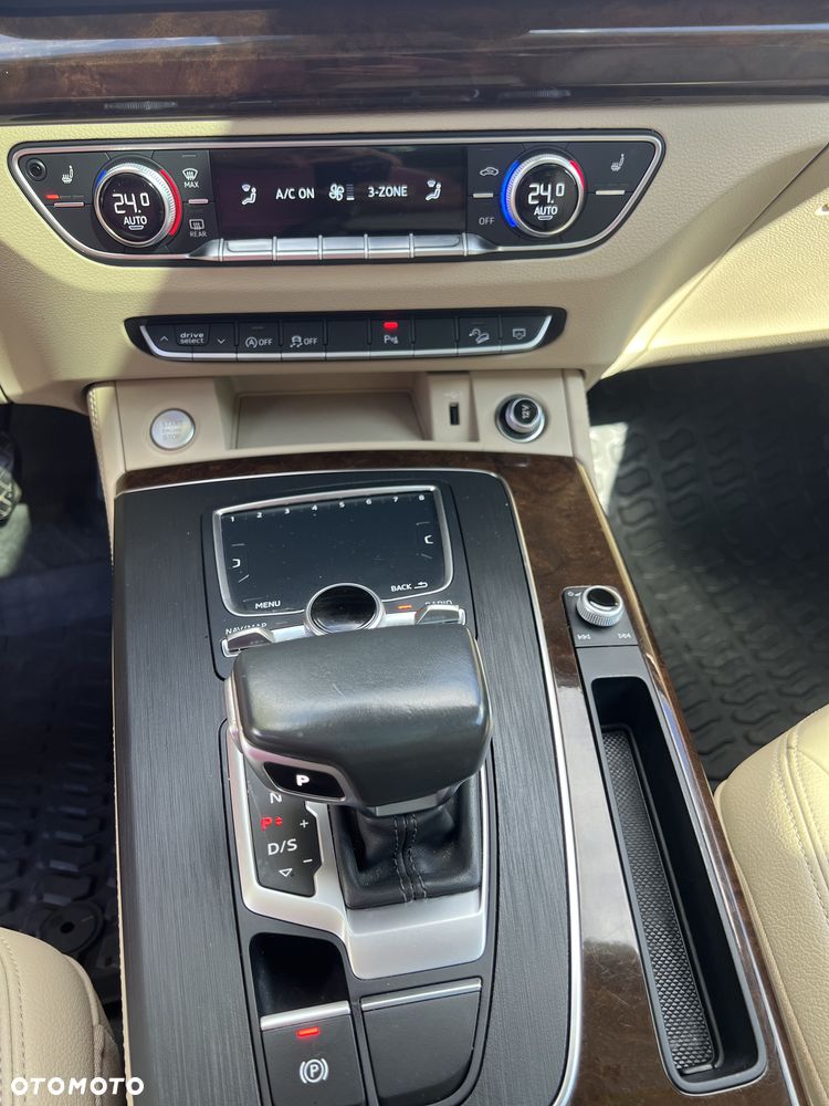 Audi Q5 2.0 TFSI Quattro Design S tronic - 19