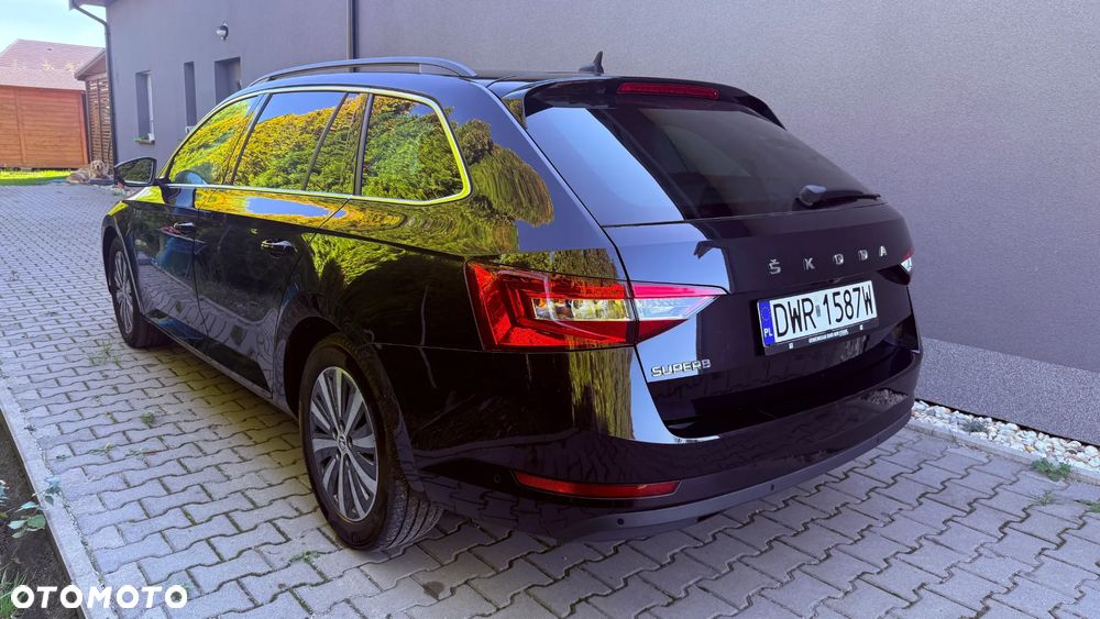 Skoda Superb 2.0 TDI SCR Ambition DSG - 31