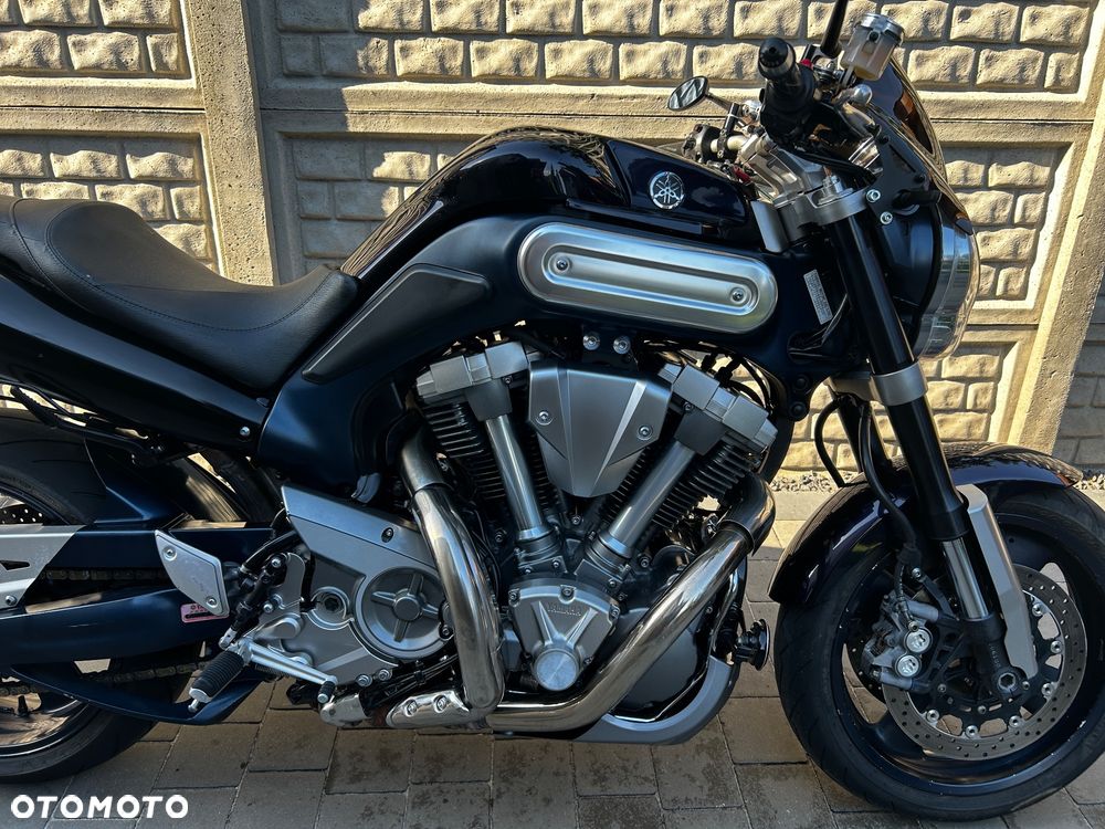 Yamaha MT - 6
