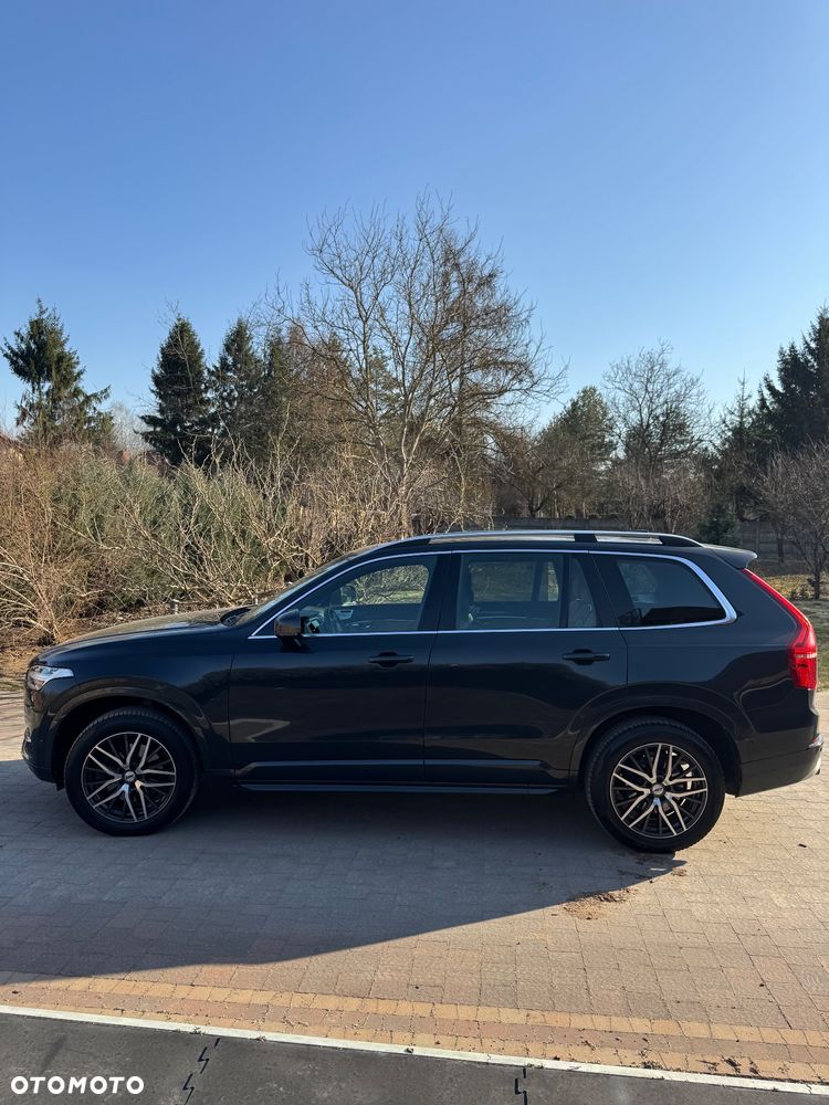 Volvo XC 90 D5 AWD Momentum - 3