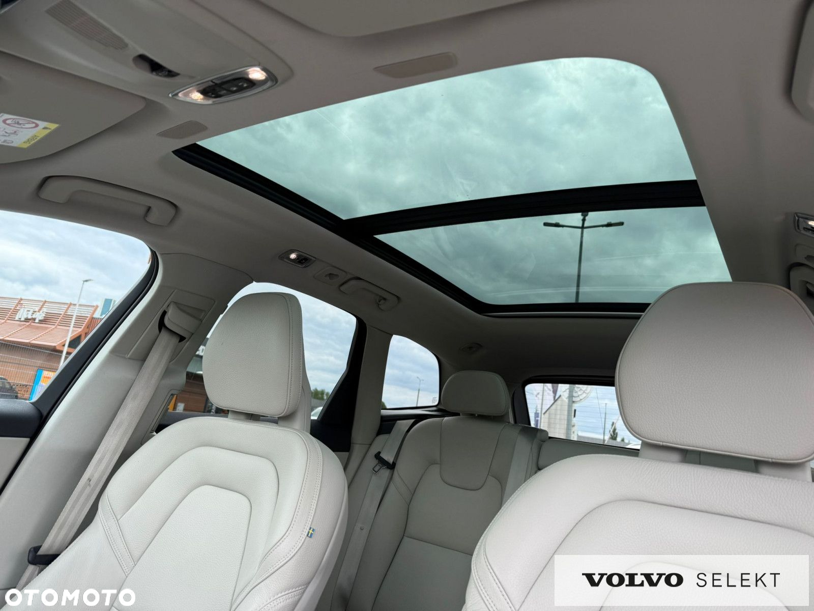 Volvo XC 60 - 32