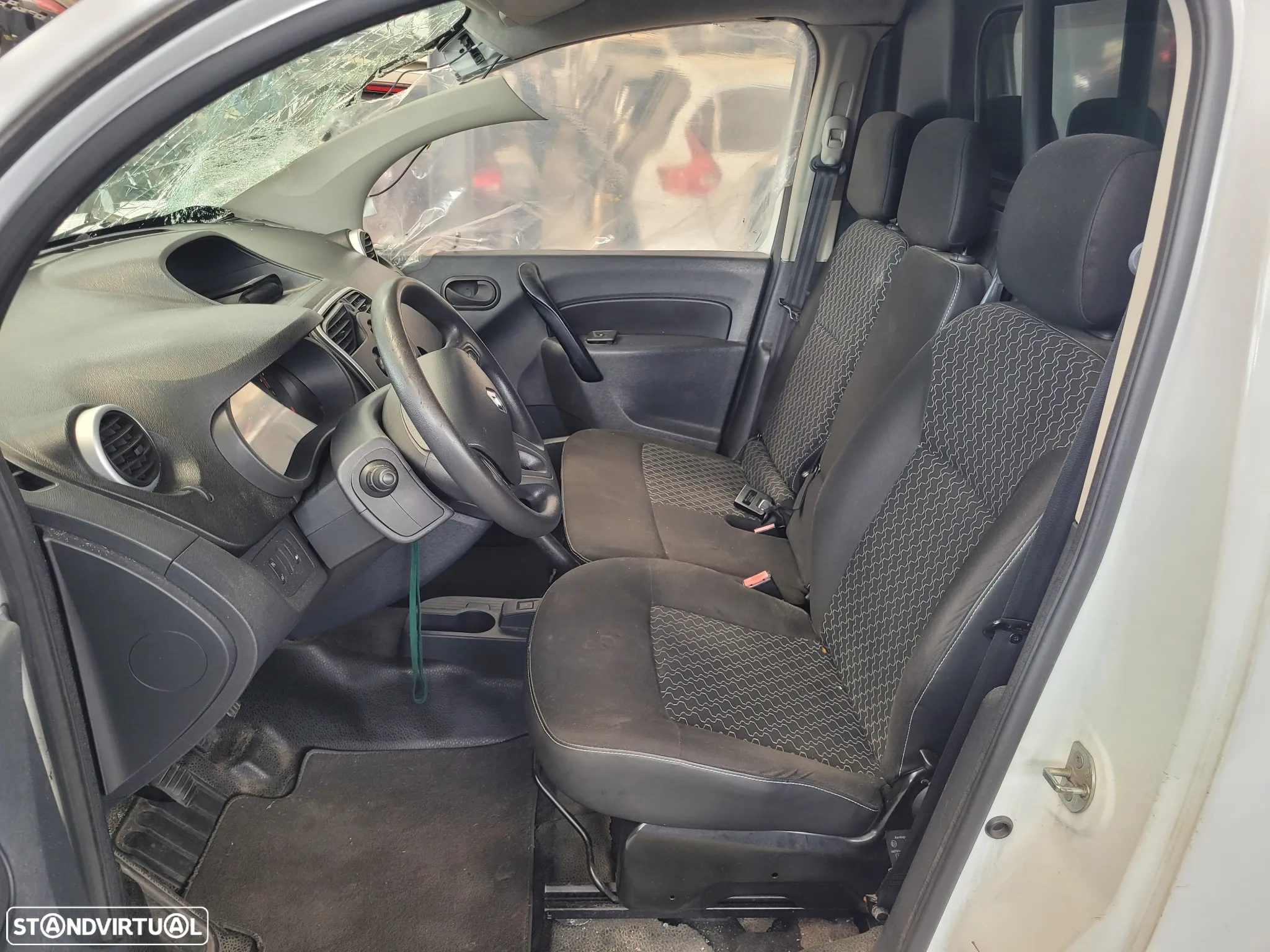 Renault Kangoo 2017 para peças - 3