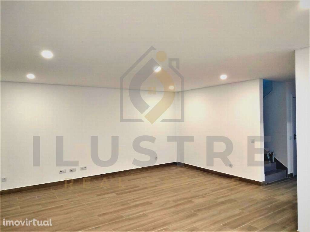 Moradia T3 em construção com piscina e garagem na Charneca de Caparica - Grande imagem: 3/29