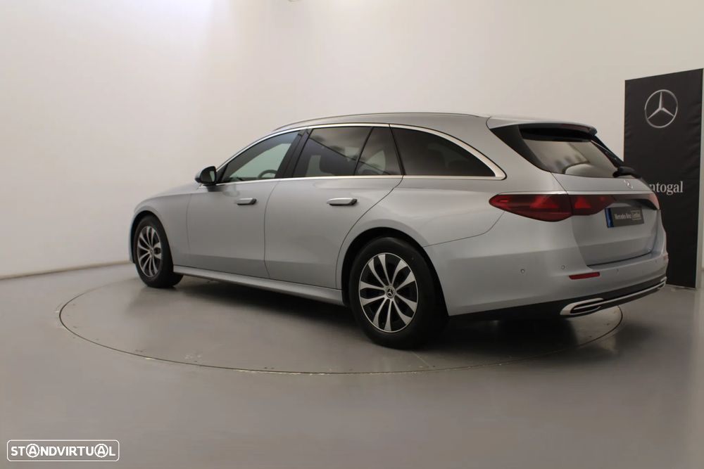 Mercedes-Benz E 220 d - 10